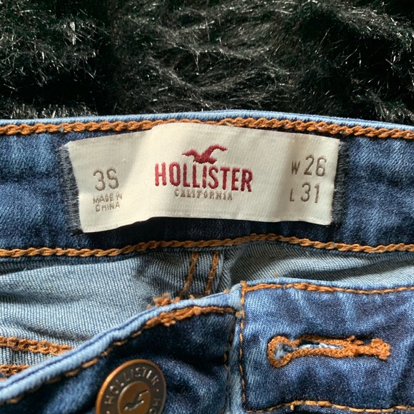 Medium-Dark Wash Hollister Skinny Jeans - Picture 2 of 8